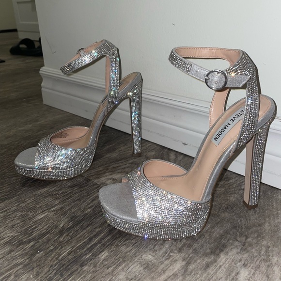 STEVE MADDEN Lessa Platform Ankle Strap Sandal RHINESTONE - Picture 4 of 5